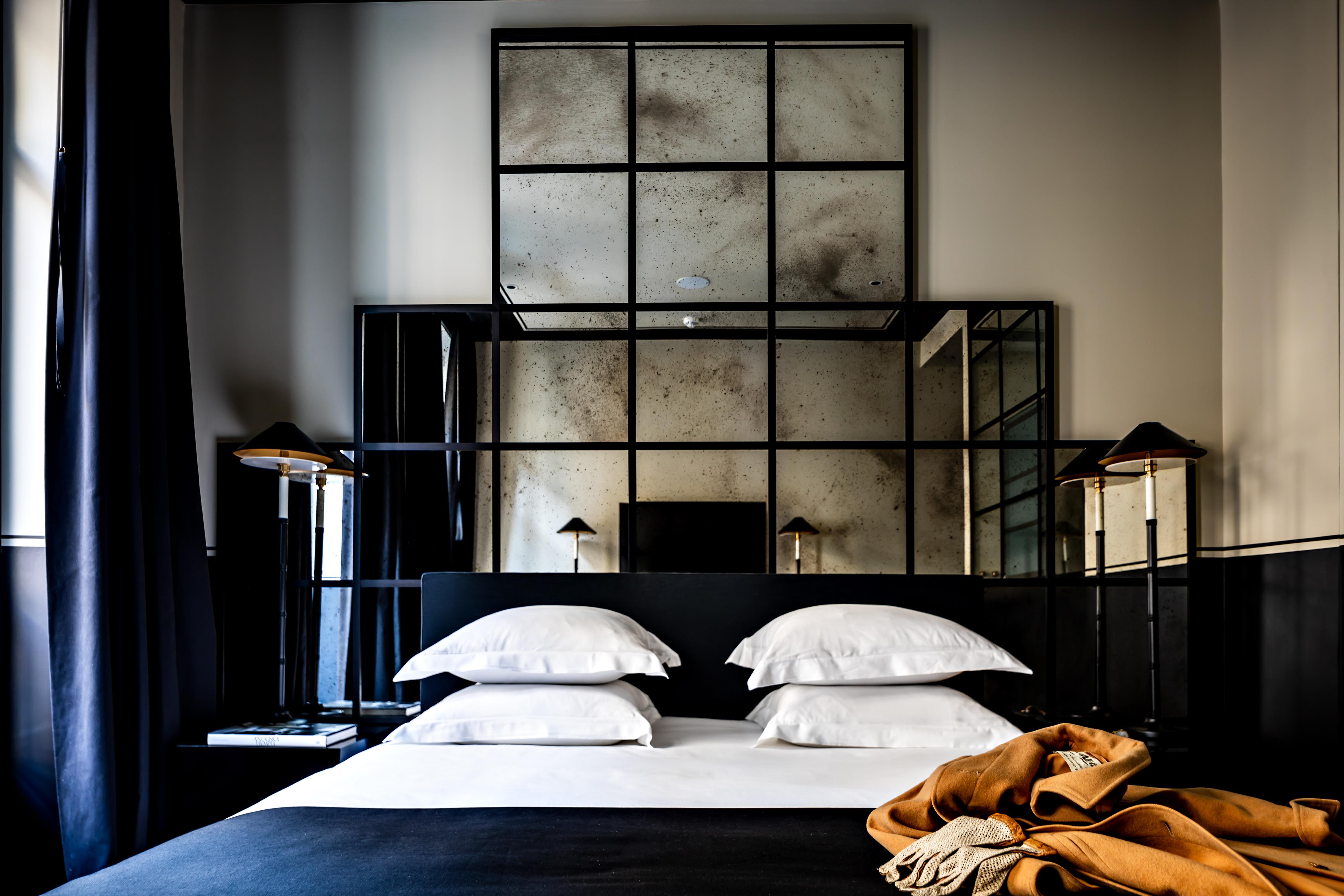 Hotel Monsieur George-champs Elysees