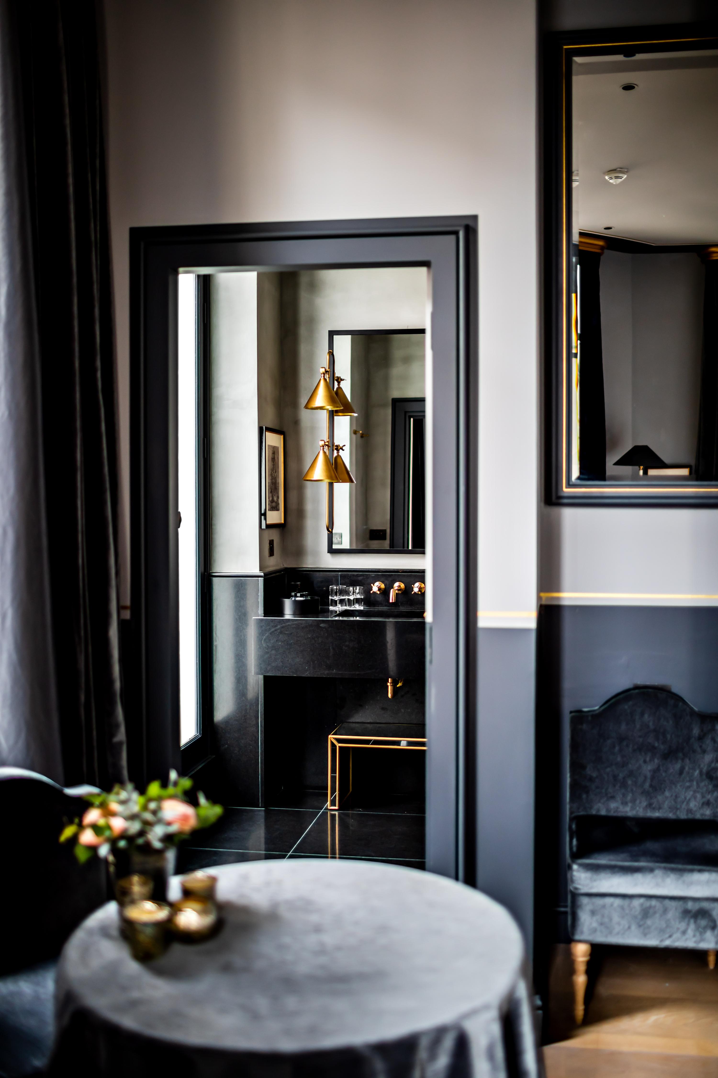 Monsieur George-champs Elysees 5*
