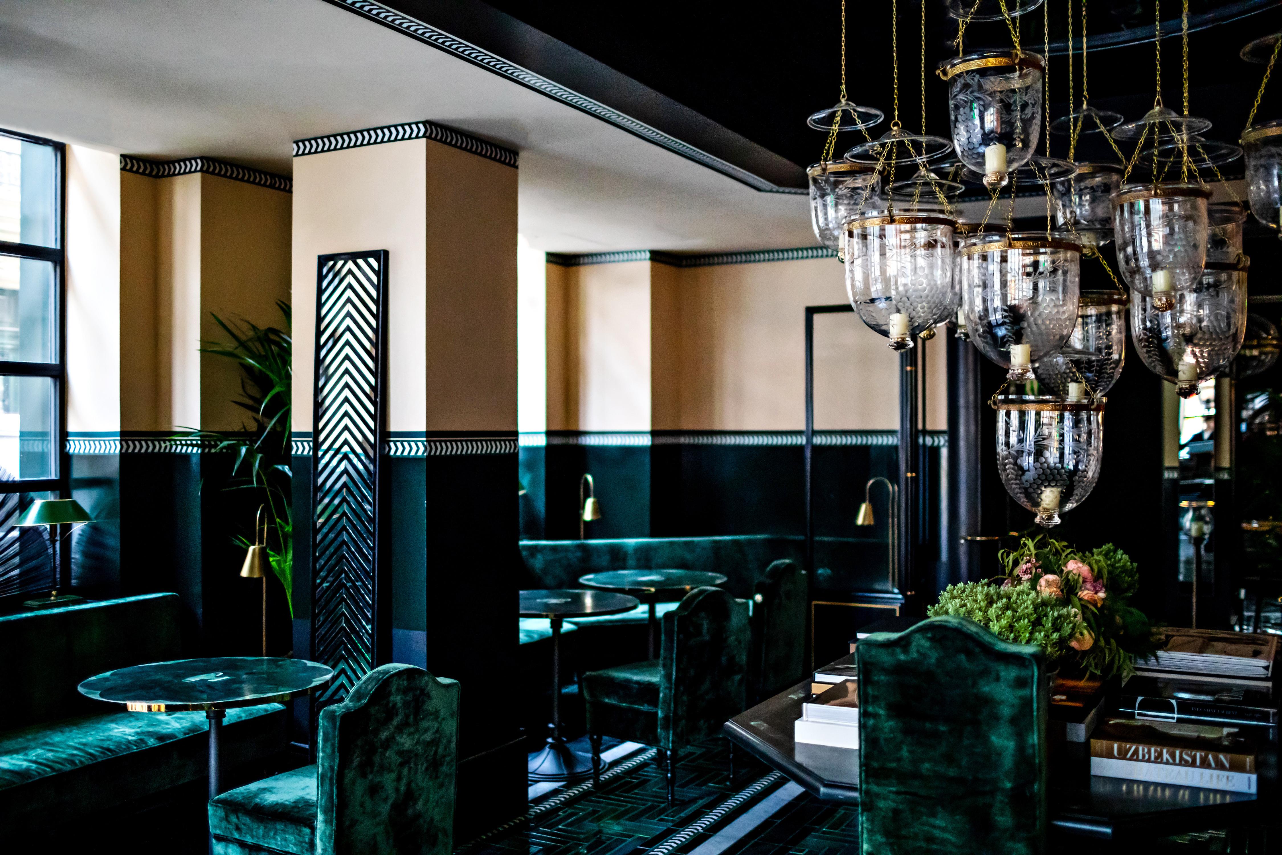 Monsieur George-champs Elysees 5*
