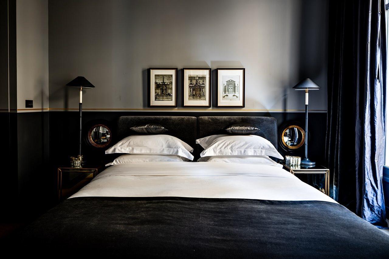 Hotel Monsieur George-champs Elysees