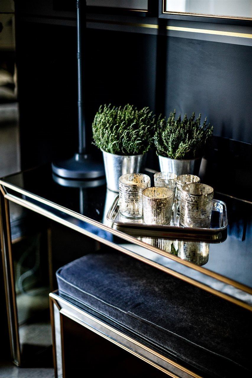 Hotel Monsieur George-champs Elysees Paris