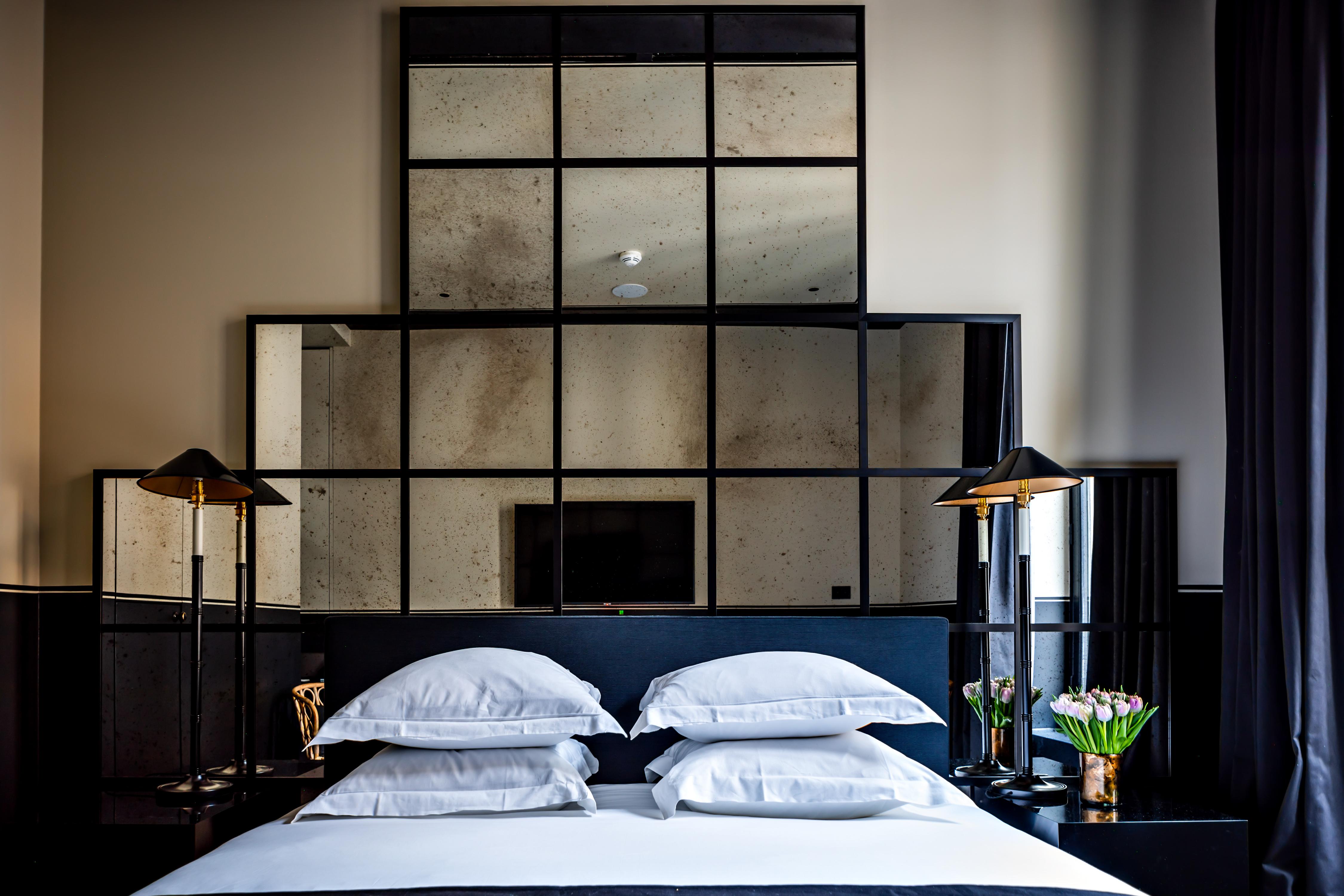 Hotel Monsieur George-champs Elysees